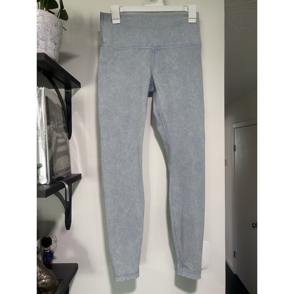 Lululemon Size 8 Hand Dyed Tie Dye Chambray Size 8 Wunder Material